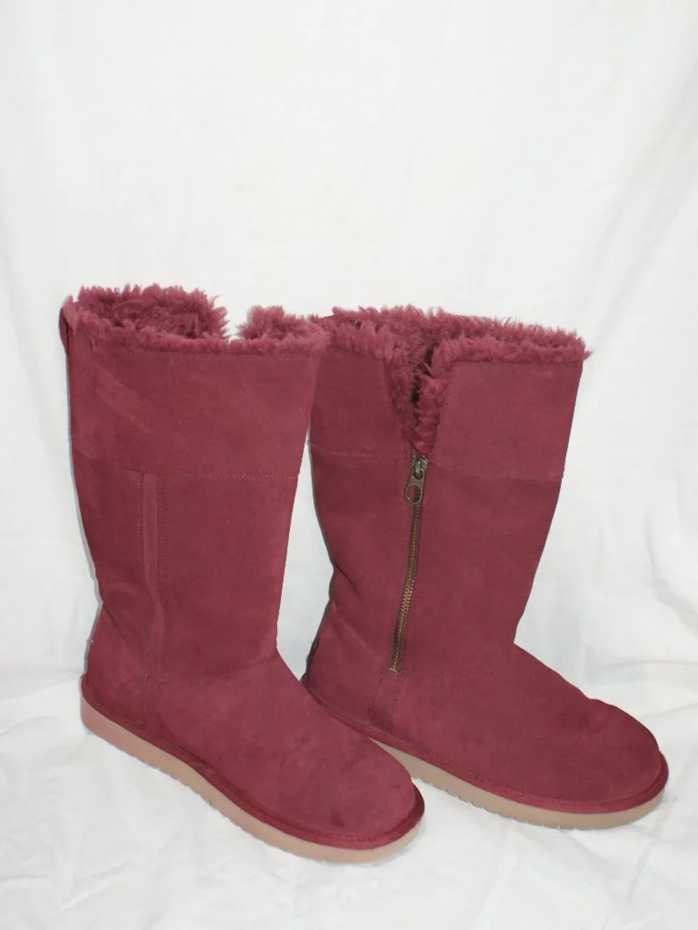 Koolaburra by Ugg Maroon Tall Shearling Boot - Size 8 - EUC